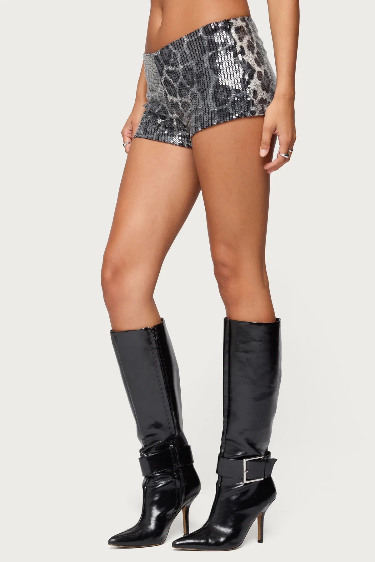 Shorts mit Pailletten